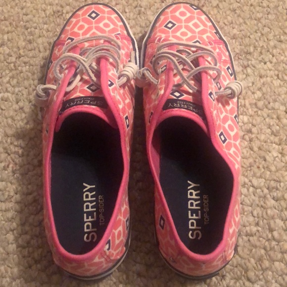 Women’s Sperry shoes - Picture 2 of 9